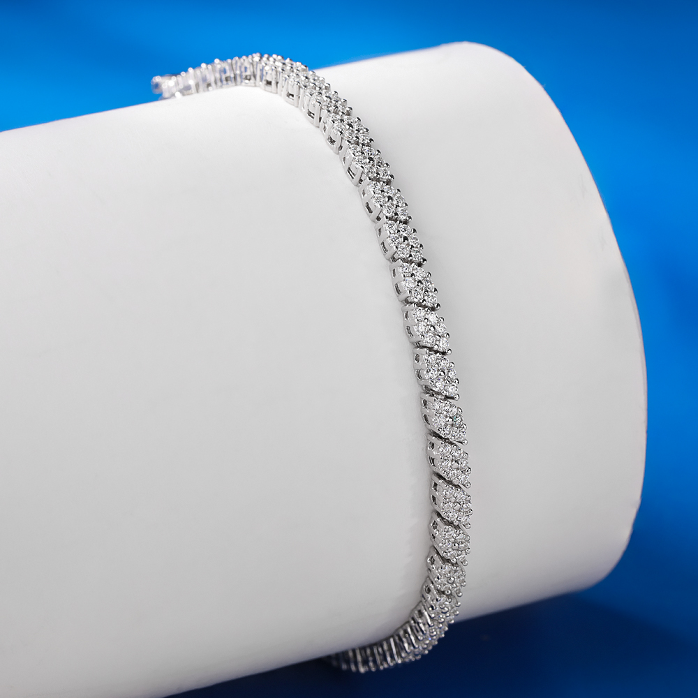 Table Tennis Daily - 1.2mm D‑Color Rhombus‑Cut Moissanite Tennis Bracelet
