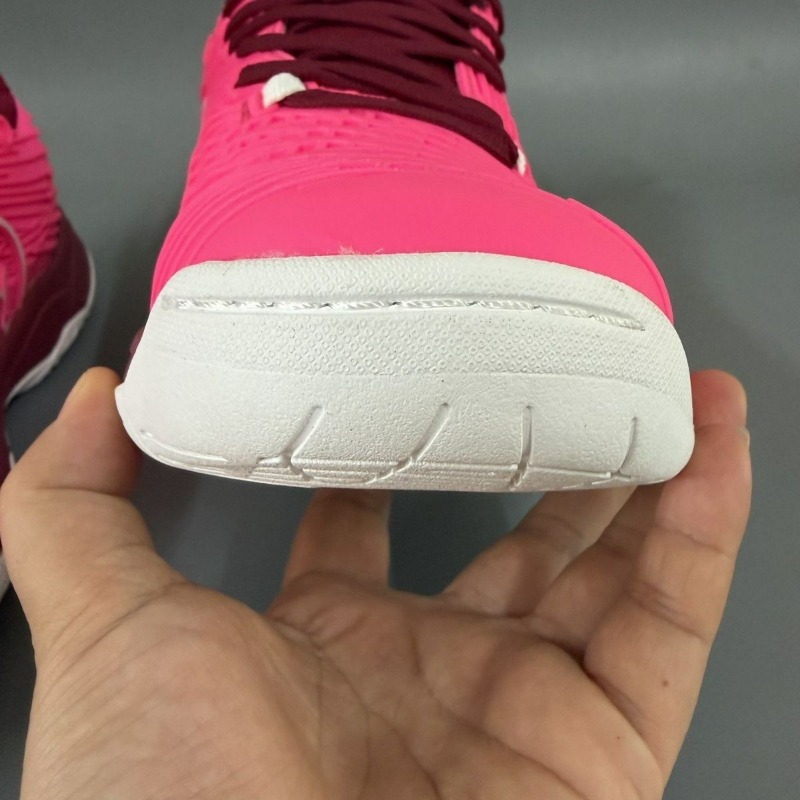 Professional Tennis Shoes Wome - đánh giá và giá Table Tennis Form